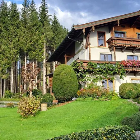 Am Waldrand 252 Appartement *