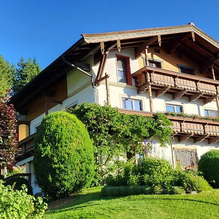 Apartment Am Waldrand 252