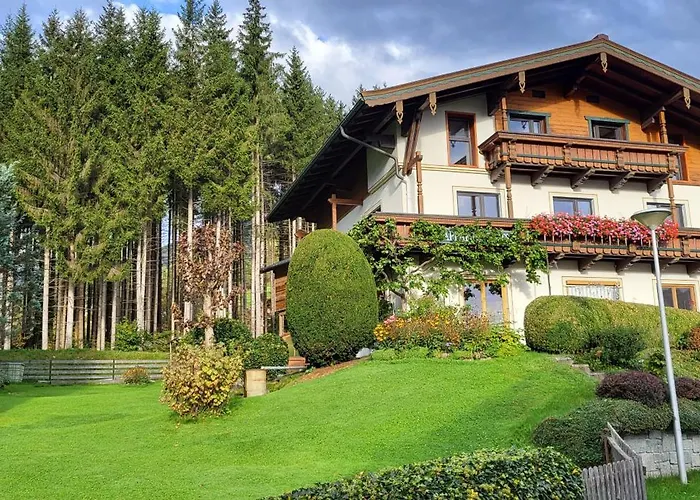 Am Waldrand 252 Appartement *